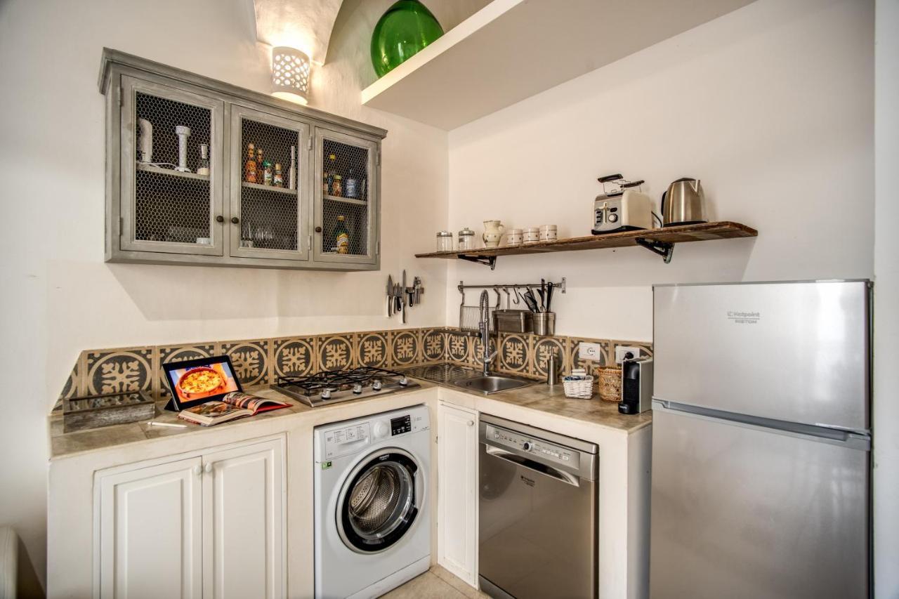 Apartamento Storie E Affreschi Gallipoli Exterior foto