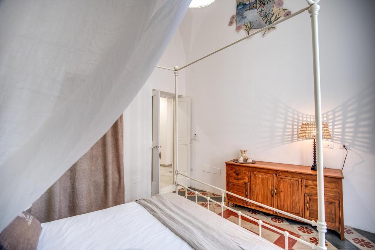 Apartamento Storie E Affreschi Gallipoli Exterior foto